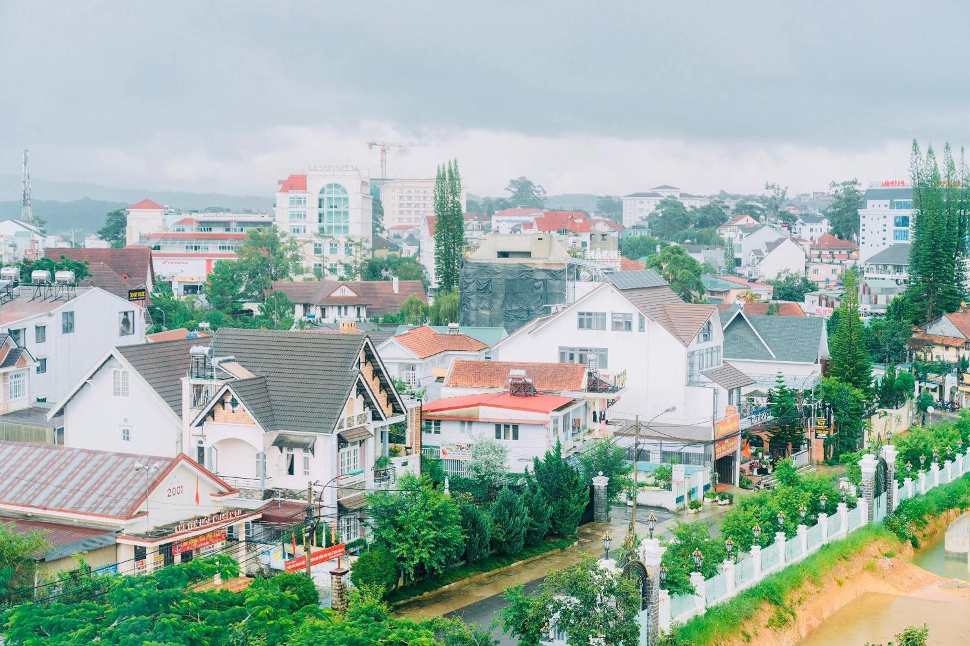 Anh Duc Hotel Da Lat City Kültér fotó